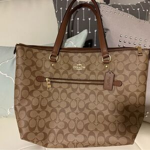 Coach Brown Signature Tote Bag